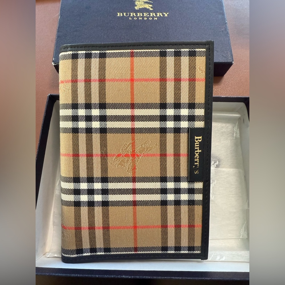 Burberry Agenda Full Inclusion with original paper - Picture 3 of 9